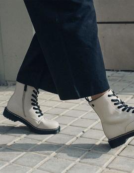 Bota Mustang blanca