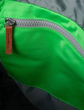 Mochila Roka Canfield B Small kelly green Recycled