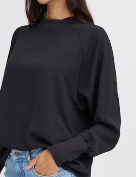 Camiseta B.Young Fluida negra M/L