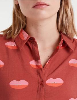 Camisa Compañia Besos tierra