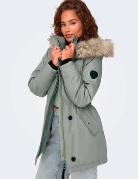 Cazadora Only Iris shadow