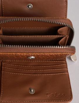 Cartera Salsa woman camel