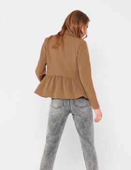 blazer only tenia camel volante